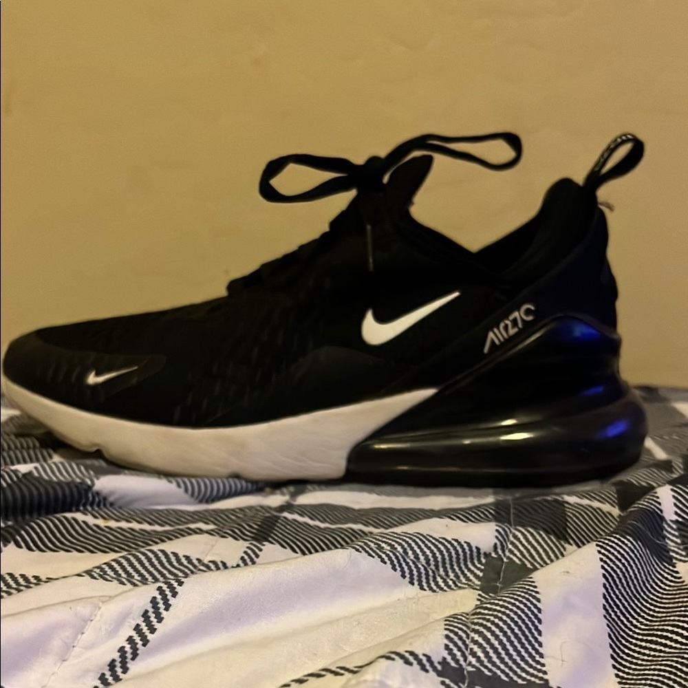 Nike Air Max 270 Black Sneakers